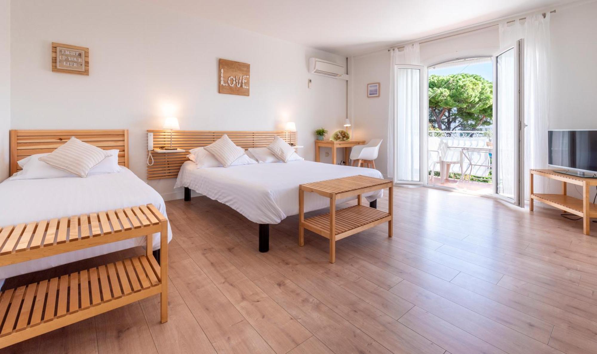 Hotel & Studios Astor 앙티브 외부 사진